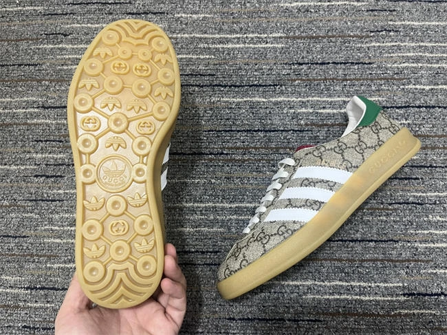 affordable g*u*i x Ad*s 43